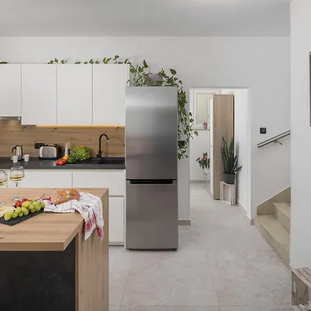 Family-friendly House With Hot Tub - 25514 Hébergement de vacances *